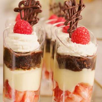 Brownie, Berries, & Krehm